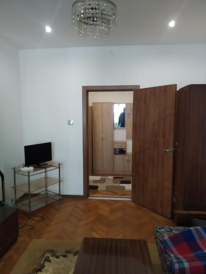 27 Юли 3 Бюджет Apartment Varna ภายนอก รูปภาพ