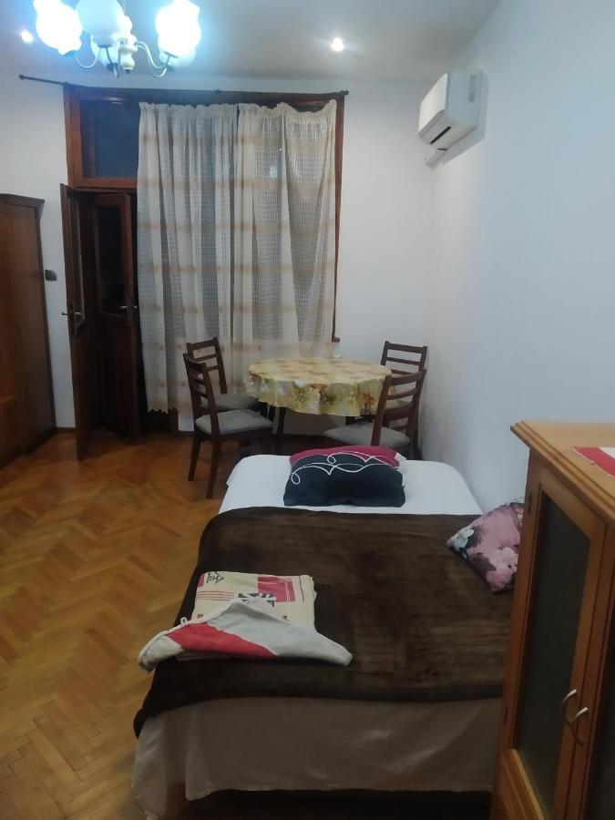 27 Юли 3 Бюджет Apartment Varna ภายนอก รูปภาพ
