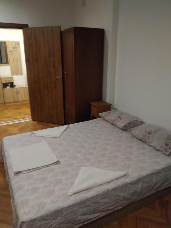 27 Юли 3 Бюджет Apartment Varna ภายนอก รูปภาพ